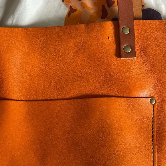 Portland Leather Goods Tote Bag - Picture 3 of 11
